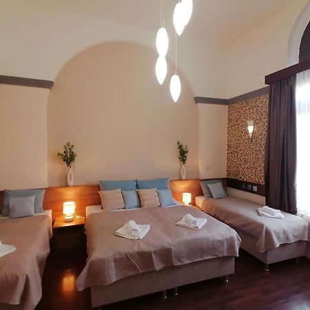 Mohacs Korona Apartman エクステリア 写真