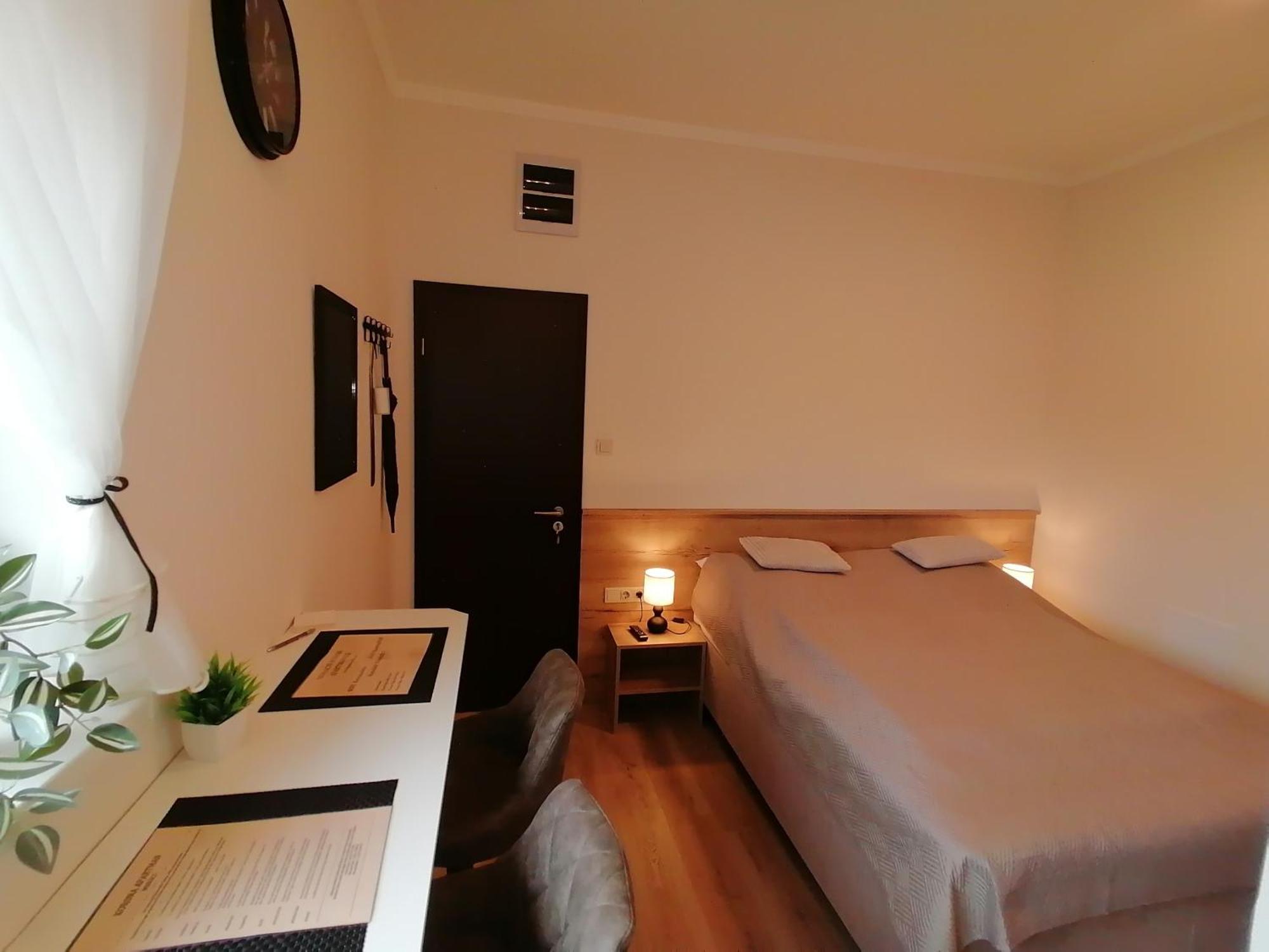 Mohacs Korona Apartman エクステリア 写真